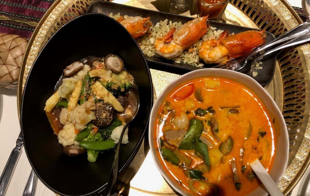 Are our Tuk Tuk Adventures really suitable for everyone? 3 A range of dishes that may look spicey but are actually suitable to everyone.